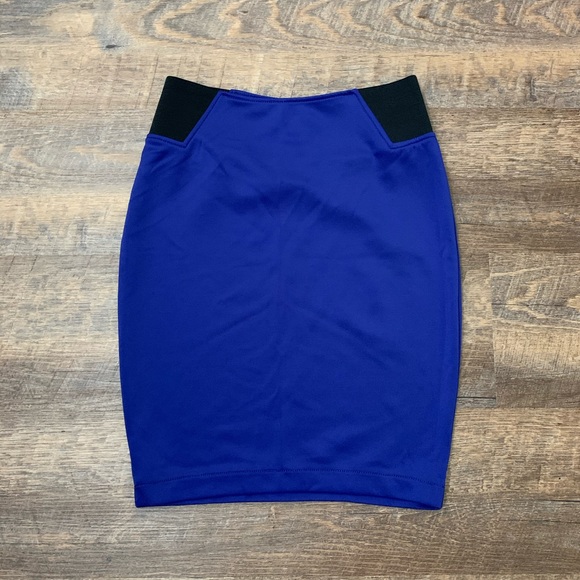 Nicki Minaj | Midi Size Blue Skirt - Picture 1 of 6